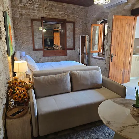 Летний дом Xenonas Hiliostrofi *