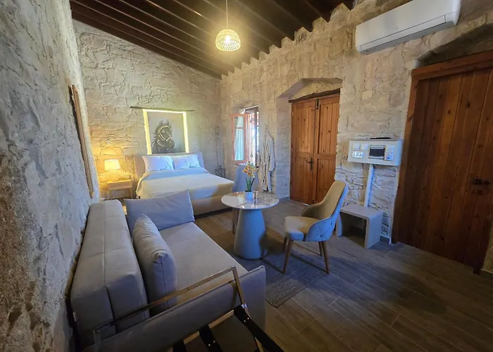 Xenonas Hiliostrofi * Anógira